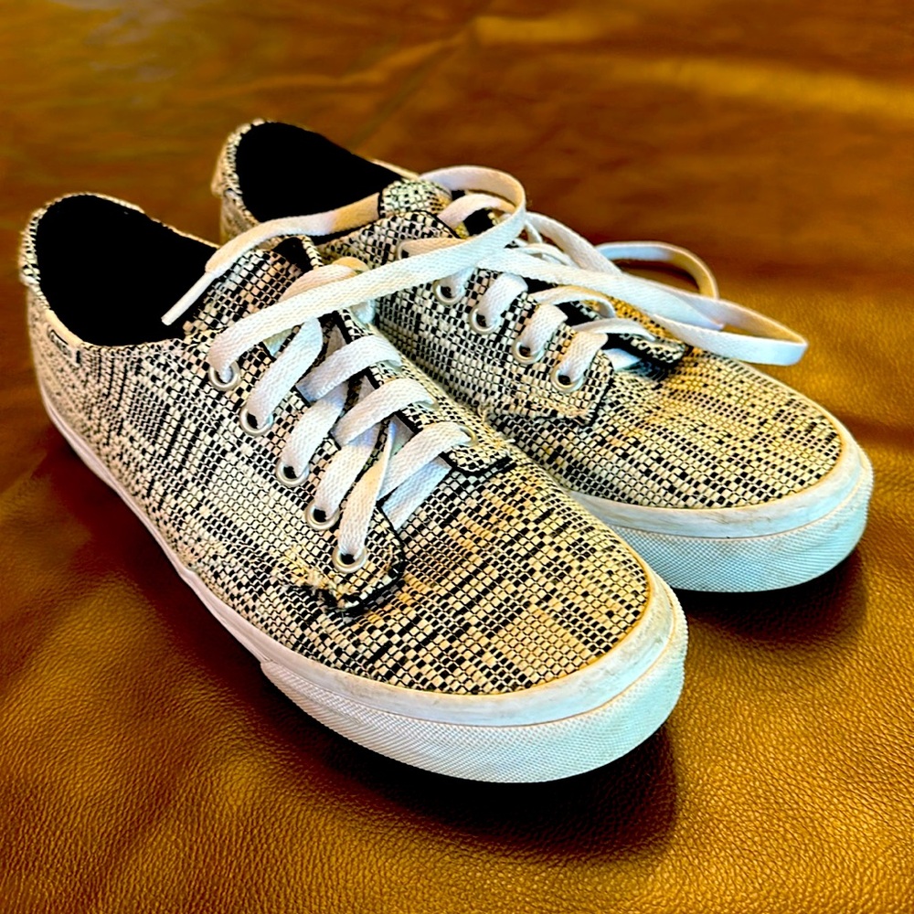 Vans Size 7 Off The Wall
